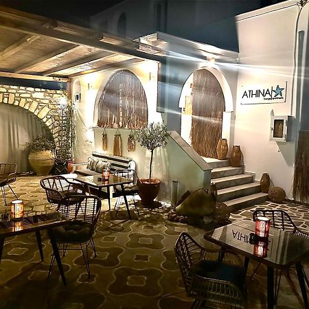 Athina Rooms - Lounge Apartments Parikia  Bagian luar foto