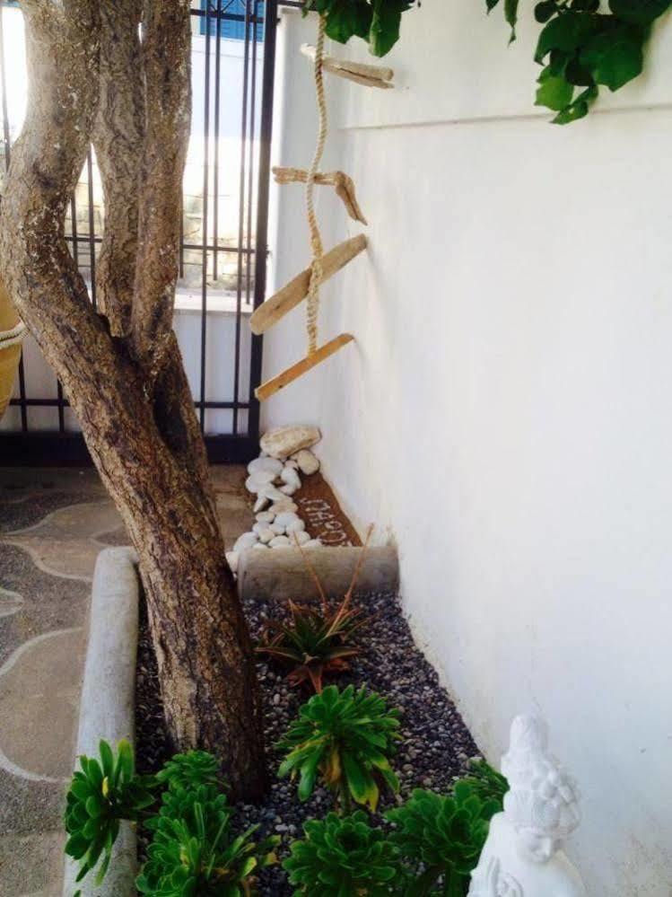 Athina Rooms - Lounge Apartments Parikia  Bagian luar foto